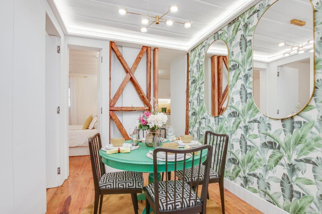 Golden Cage Chiado - Charm Historic And Cozy Apartman Lisboa Kültér fotó